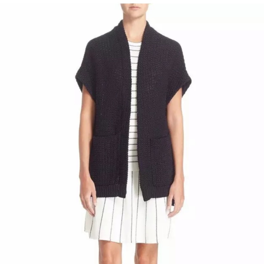 Theory women’s sweater vest oversized size M. Ibisco Fremont in navy.